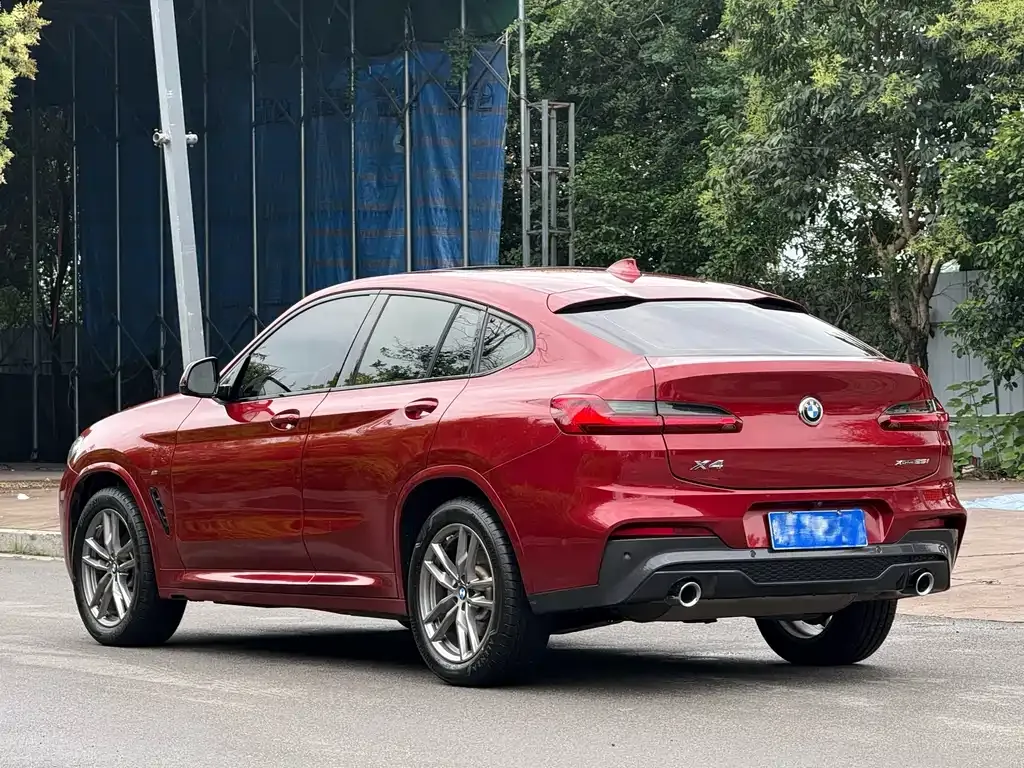 BMW X4 — фото 2