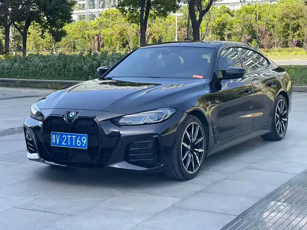 BMW 4 Series — фото 1