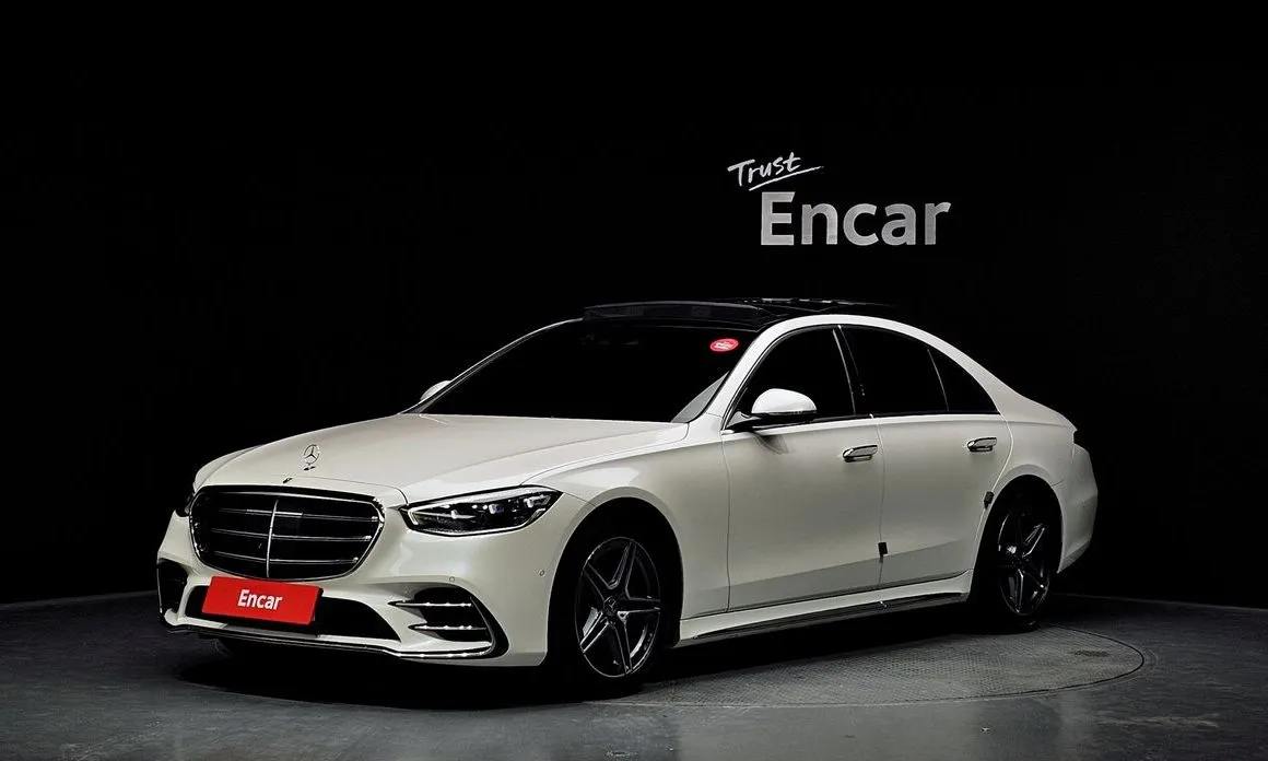 Mercedes-Benz S-Class — фото 1