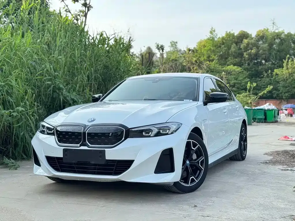 BMW i3 — фото 7