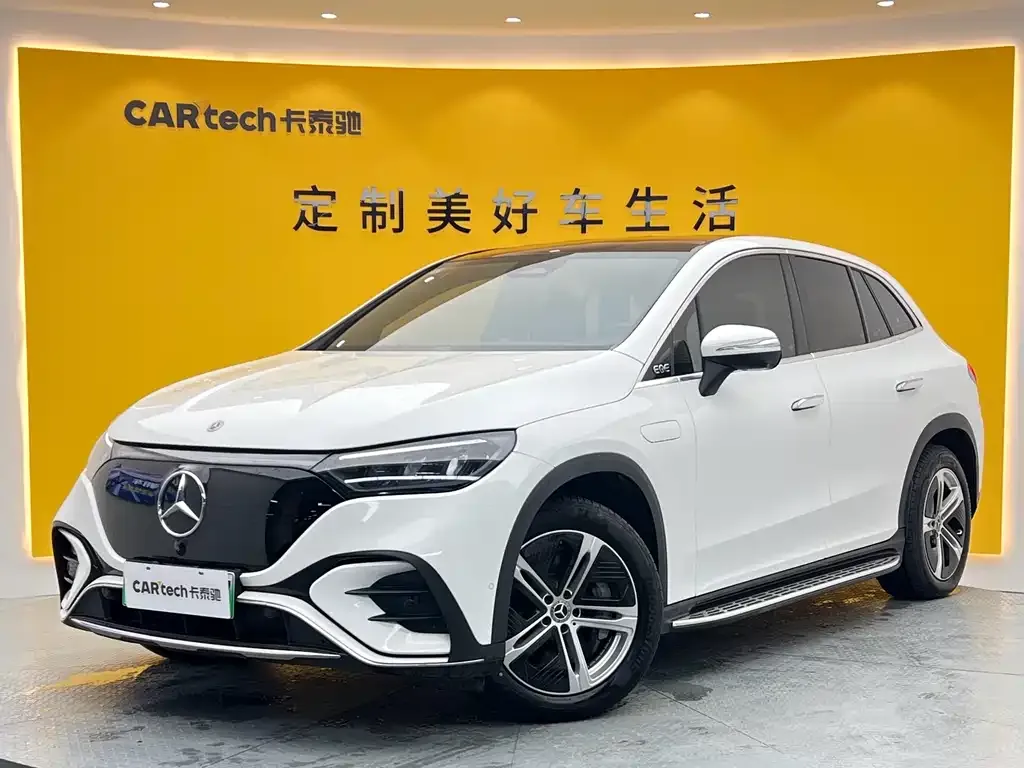 Mercedes-Benz EQE SUV — фото 1