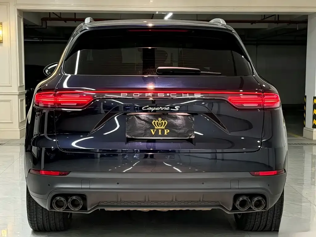 Porsche Cayenne — фото 4