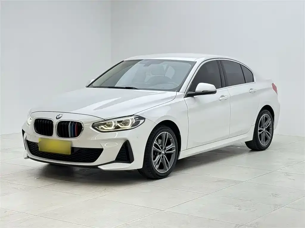 BMW 1 Series — фото 1