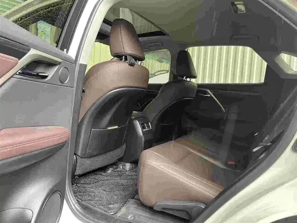 Lexus RX — фото 2