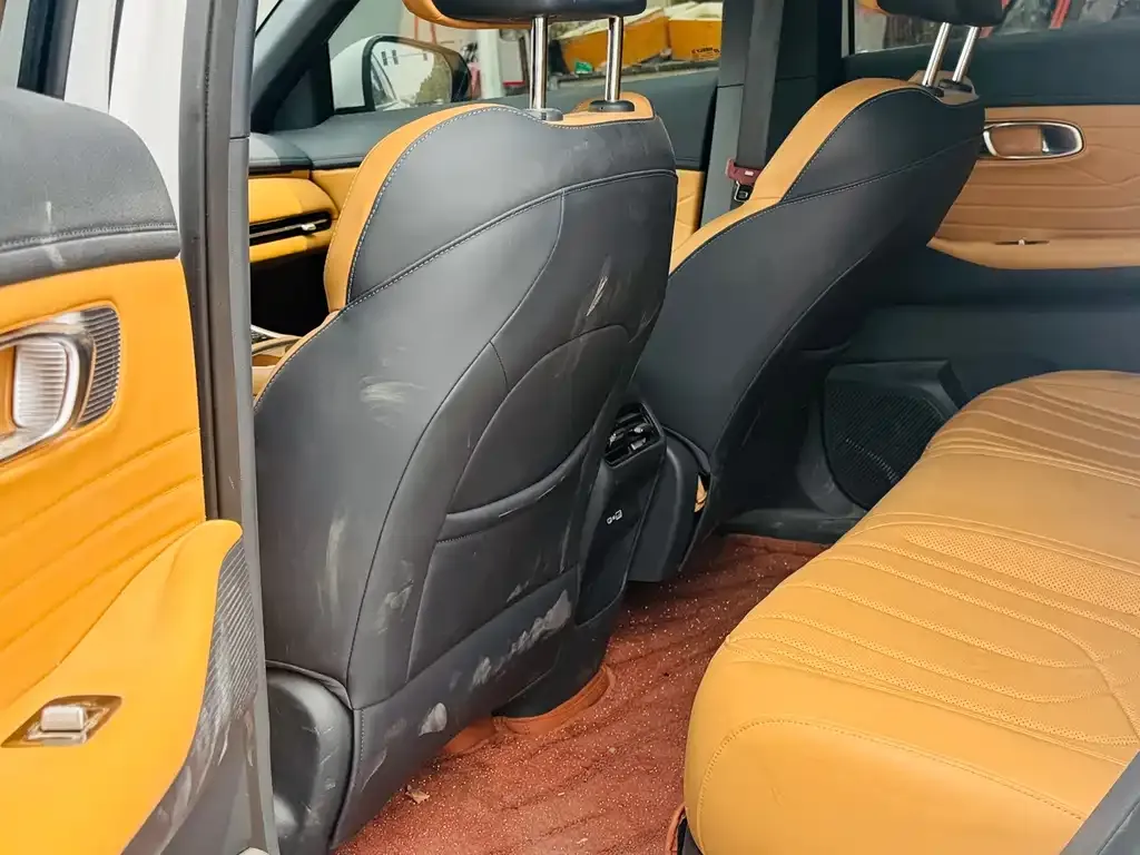 Geely Galaxy Xingjian 7 — фото 2