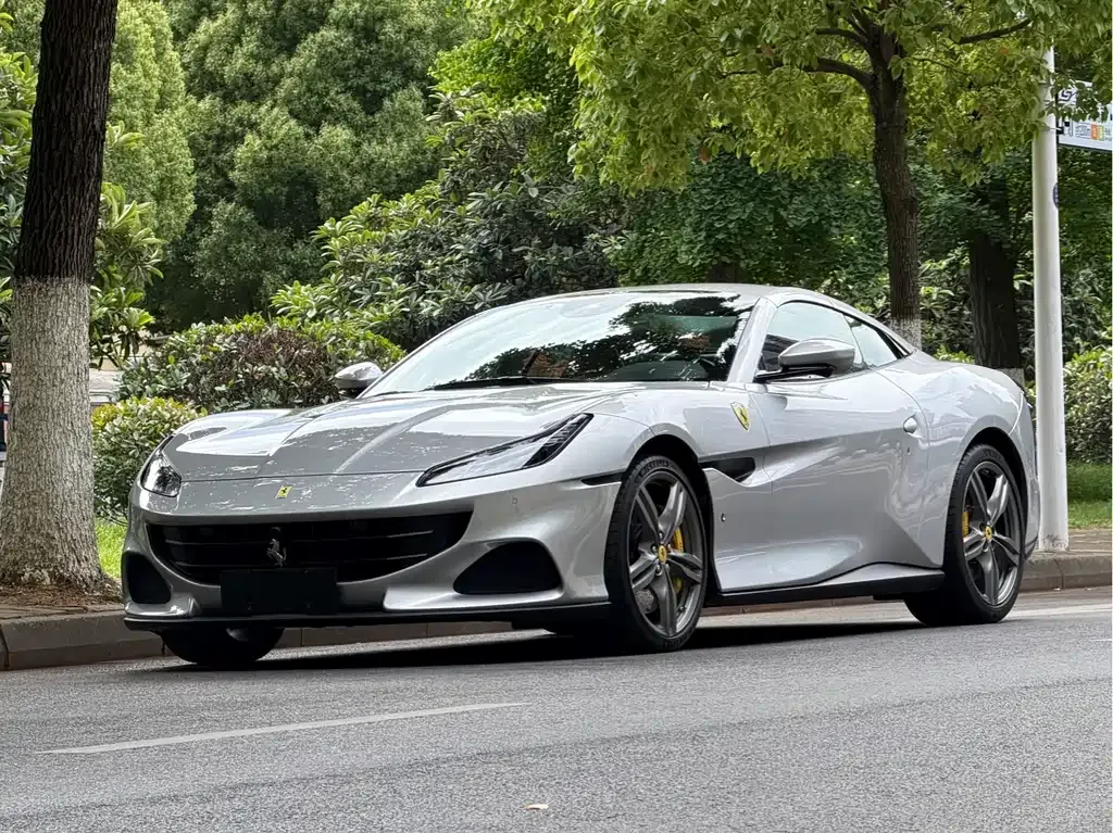 Ferrari Portofino — фото 1