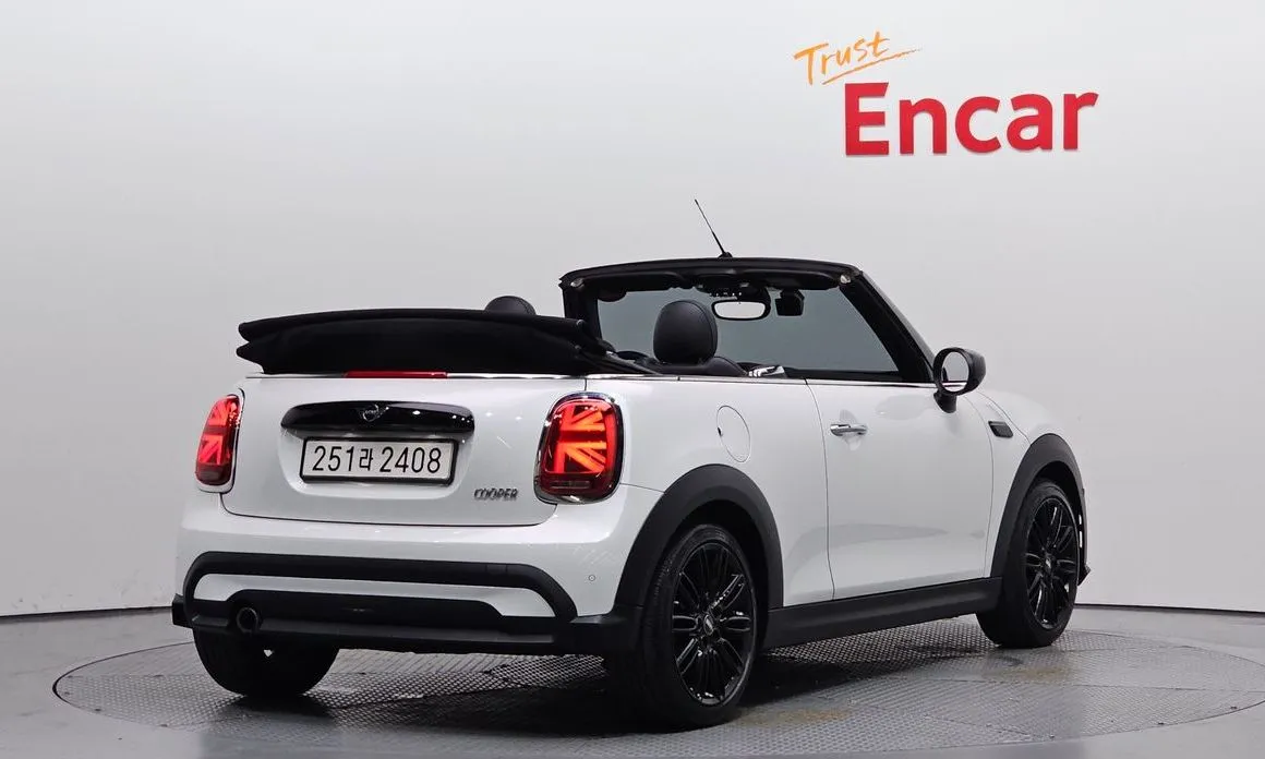 Mini Cooper Convertible — фото 6