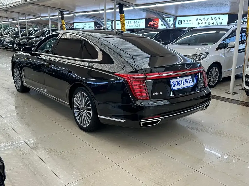 Hongqi H9 — фото 8