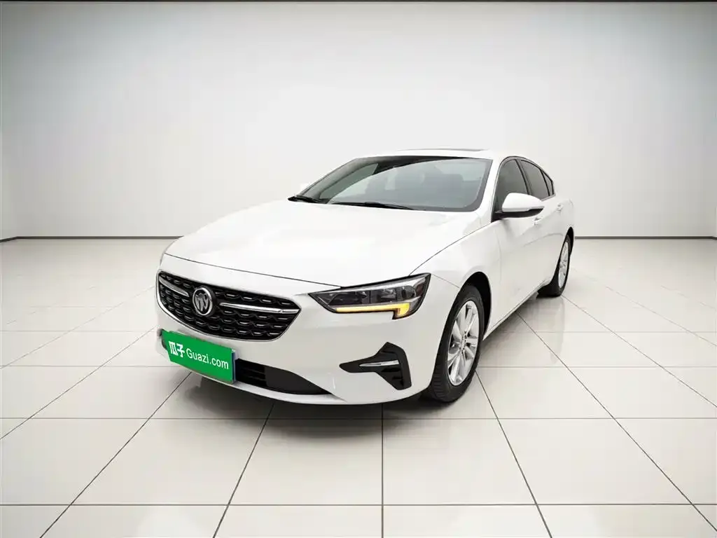 Buick Regal — фото 1