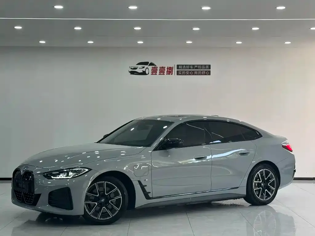 BMW i4 — фото 1