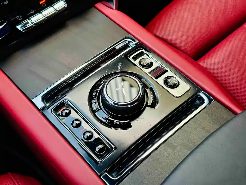 Rolls-Royce Cullinan — фото 7