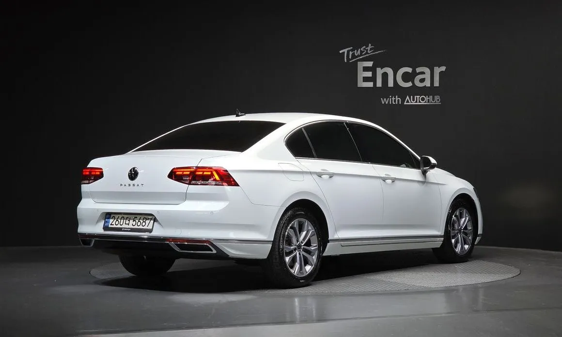 Volkswagen Passat — фото 2
