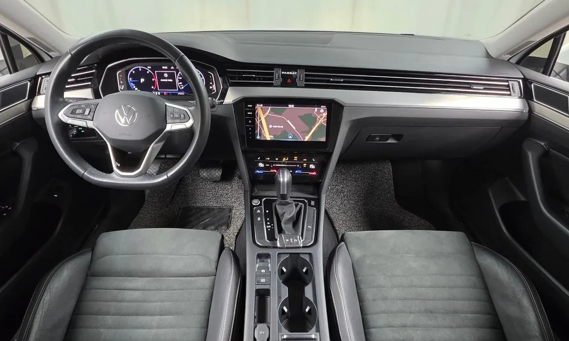 Volkswagen Passat — фото 6