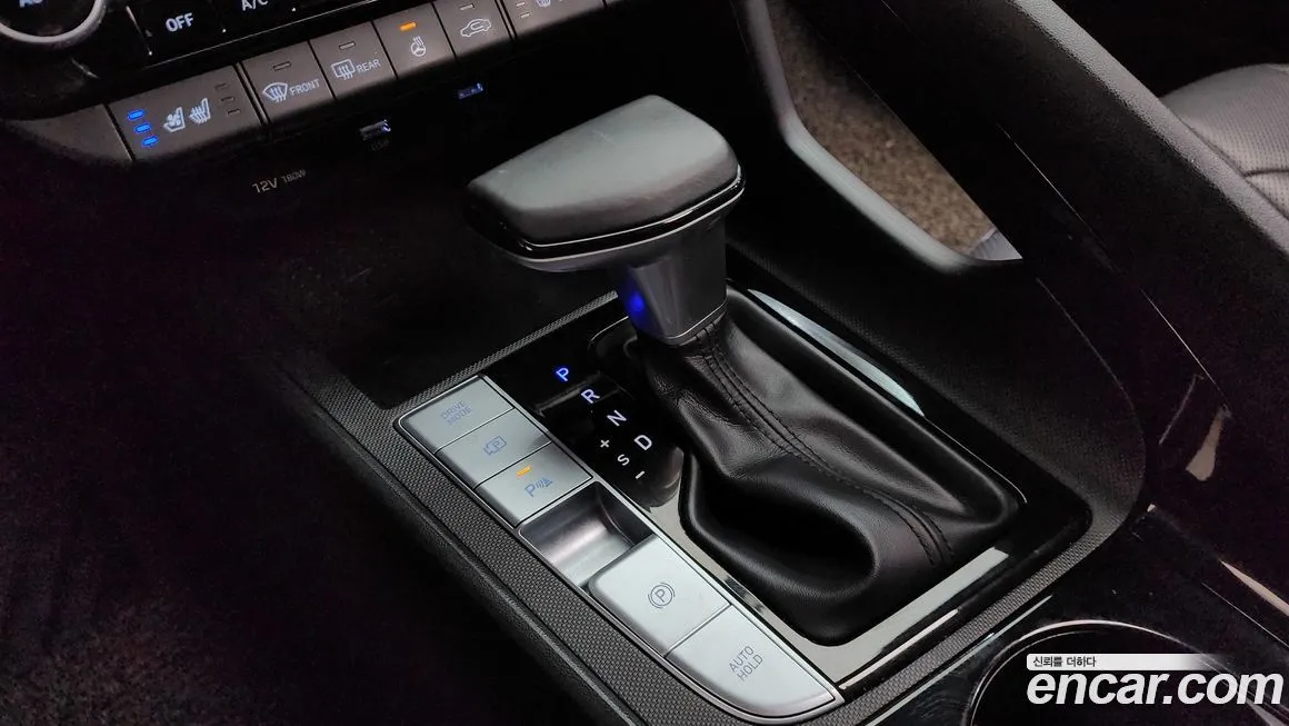Hyundai AVANTE — фото 4