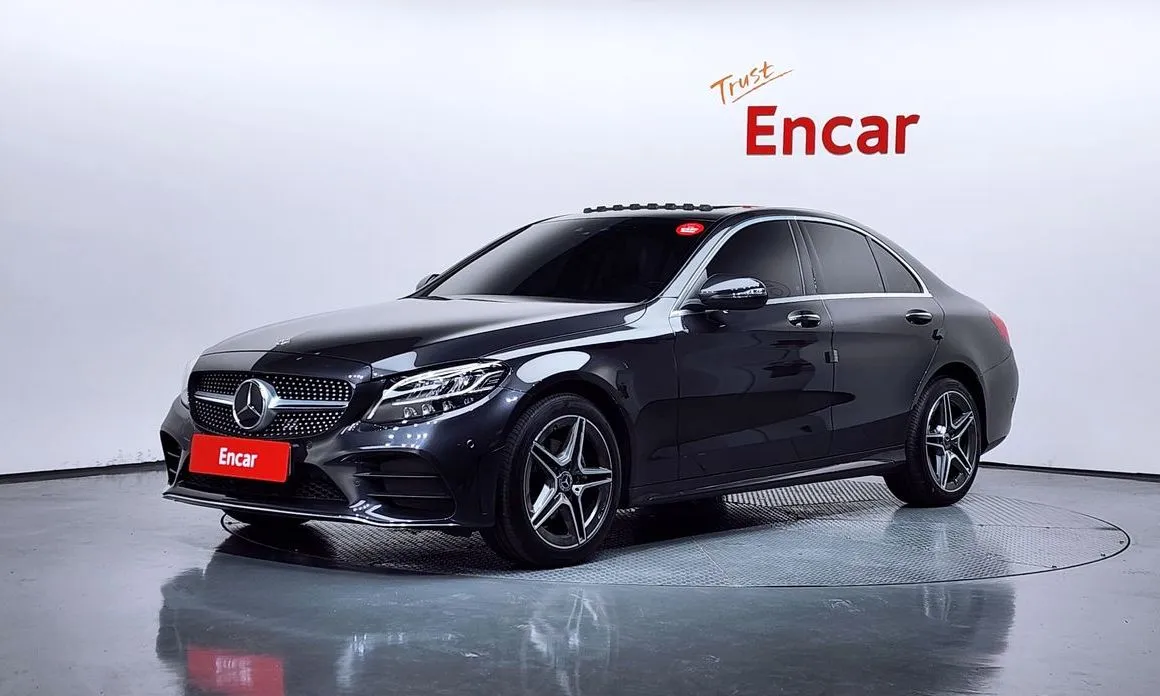 Mercedes-Benz C-Class — фото 1