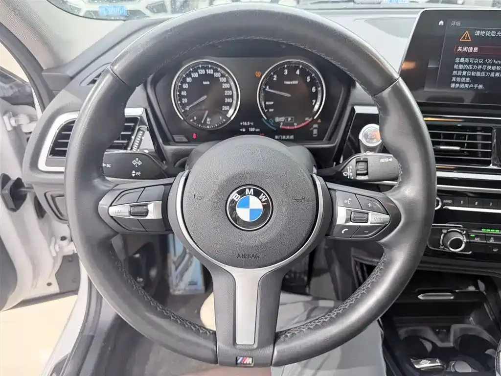 BMW 1 Series — фото 10