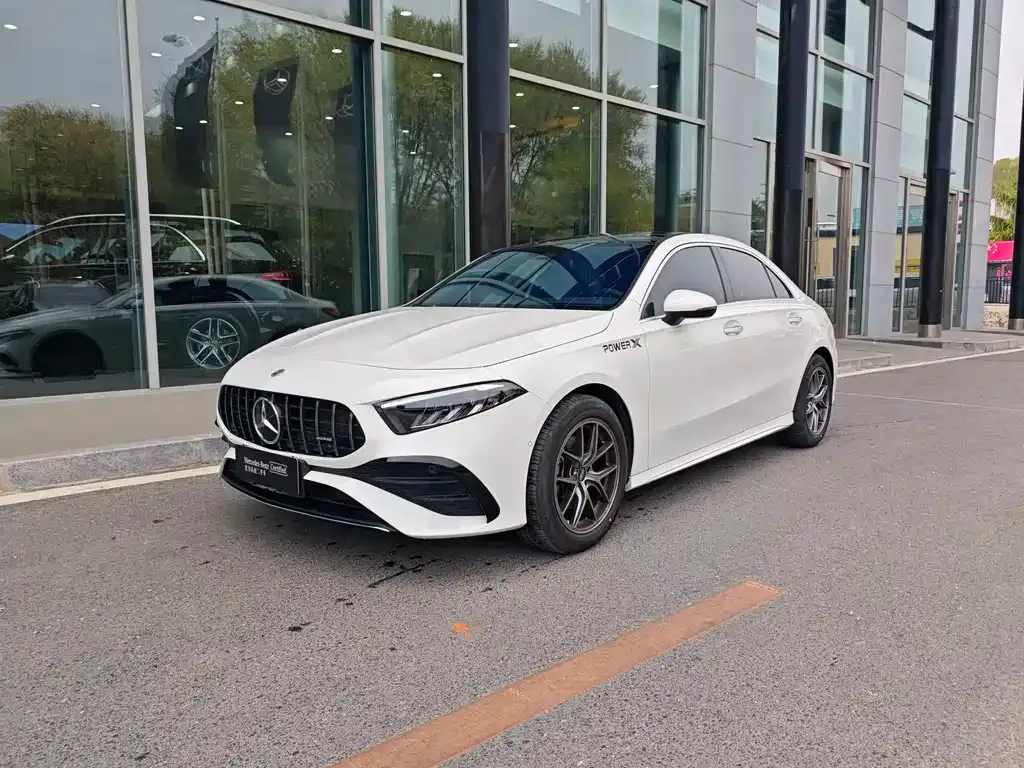 Mercedes-Benz A-Class — фото 1