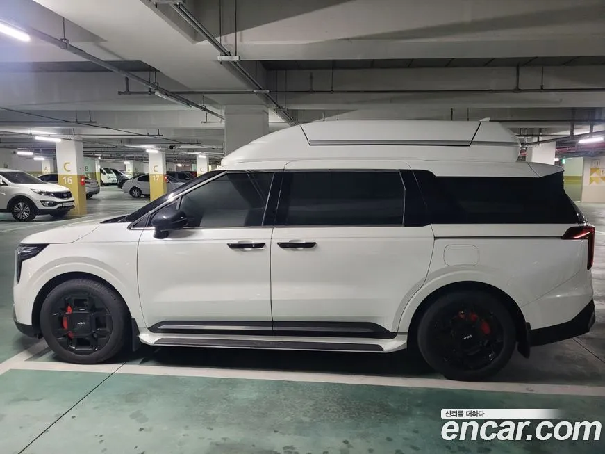 Kia Carnival — фото 10