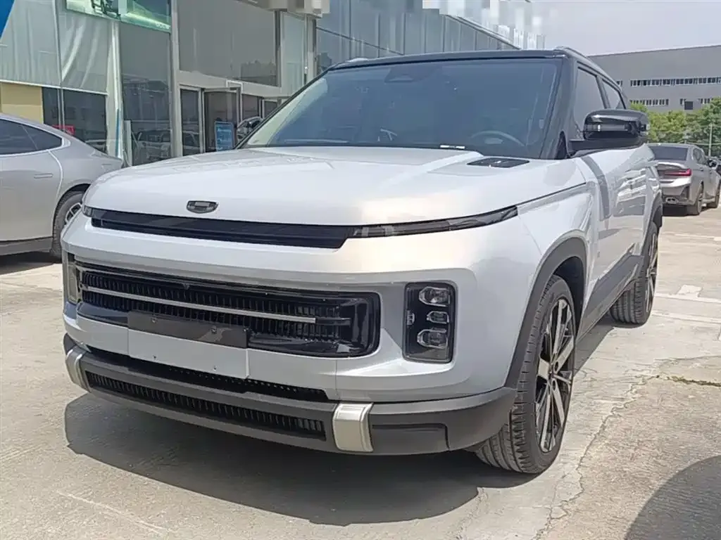 Geely Icon — фото 7