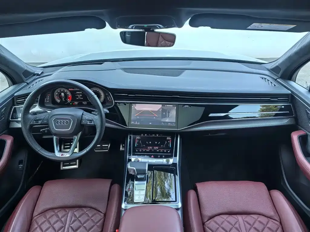 Audi SQ7 — фото 9