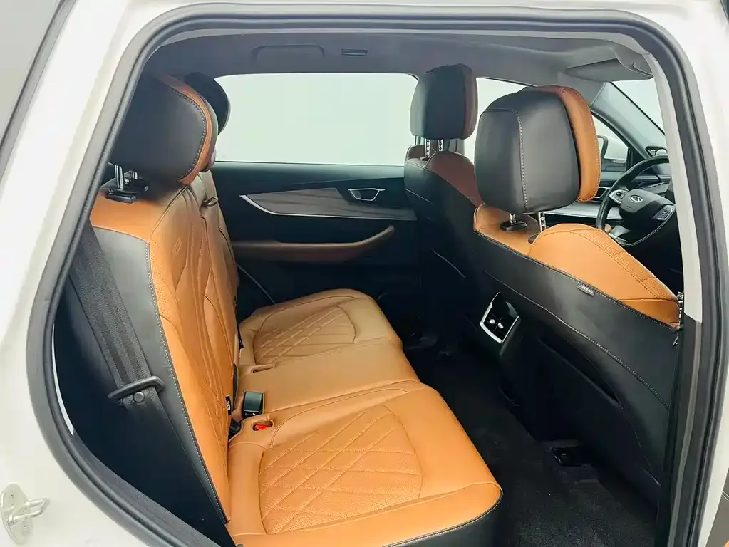Chery Tiggo 8 PLUS — фото 6