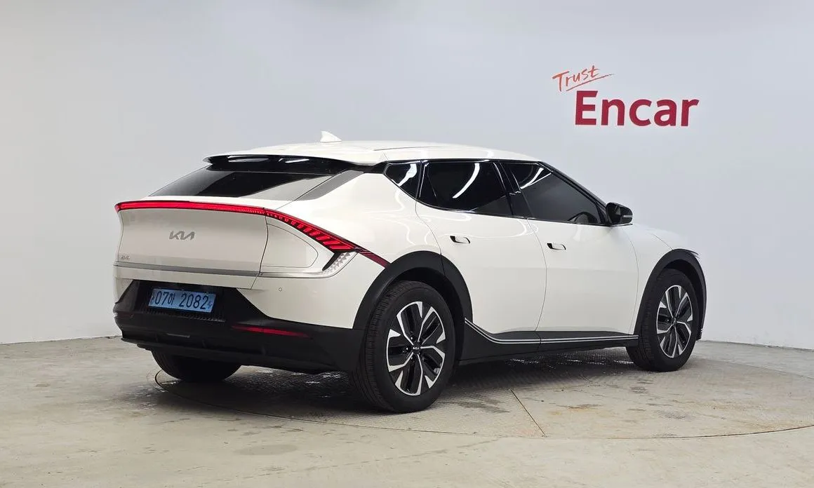 Kia EV6 — фото 7