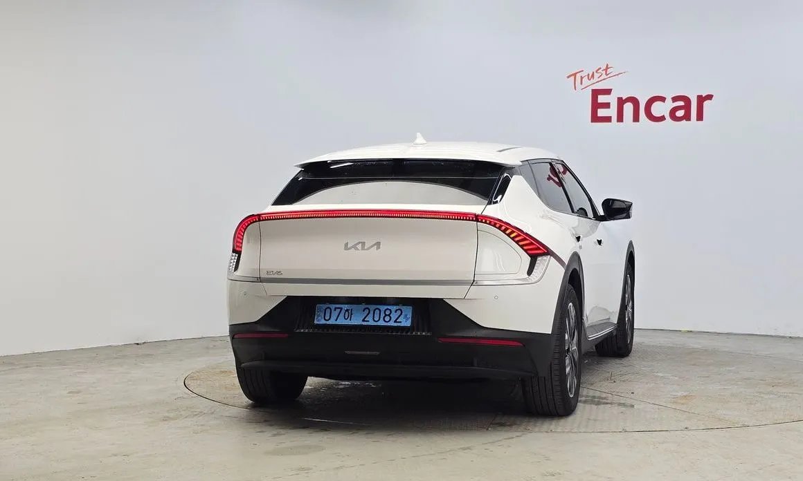 Kia EV6 — фото 3