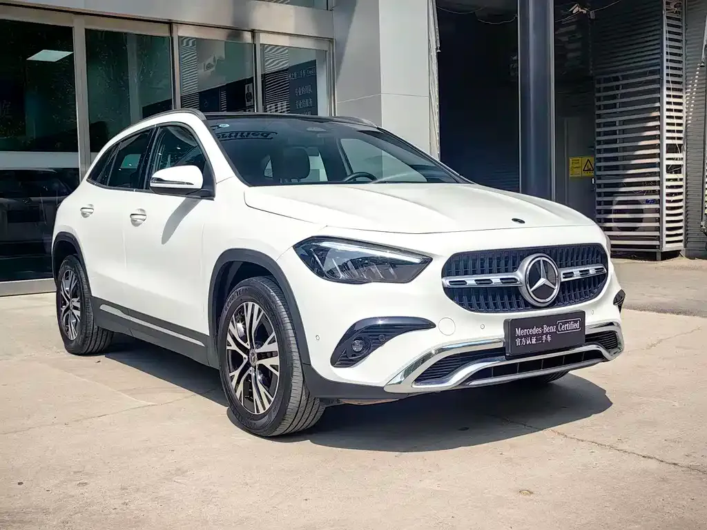 Mercedes-Benz GLA — фото 8