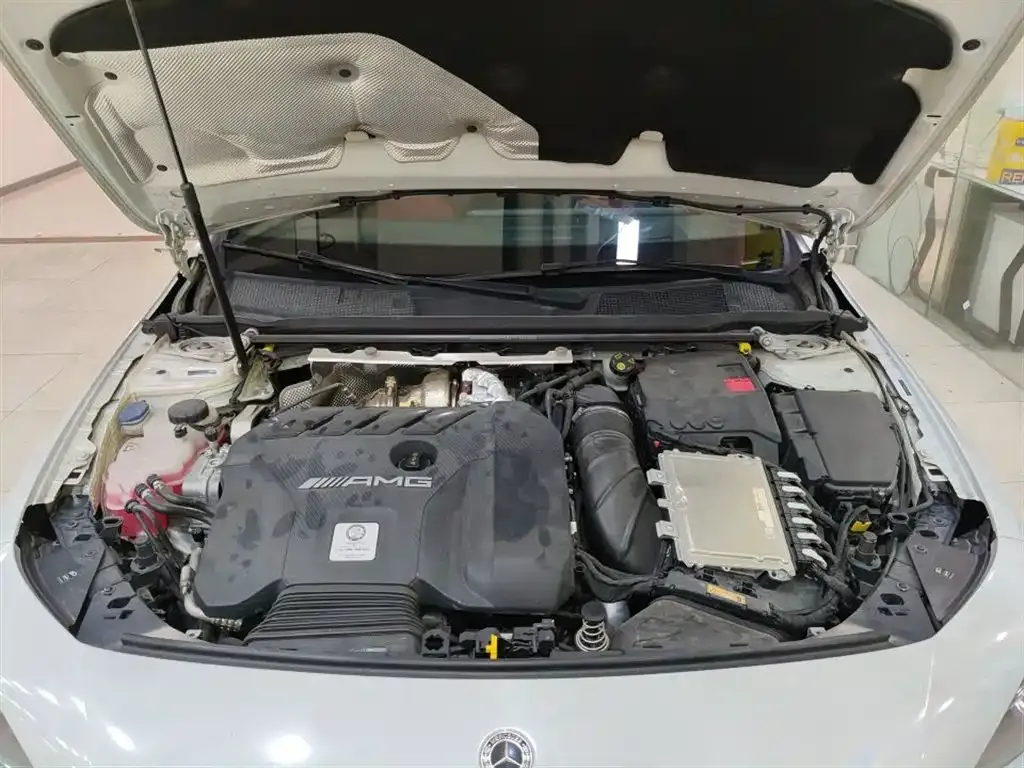 Mercedes-Benz CLA AMG — фото 2