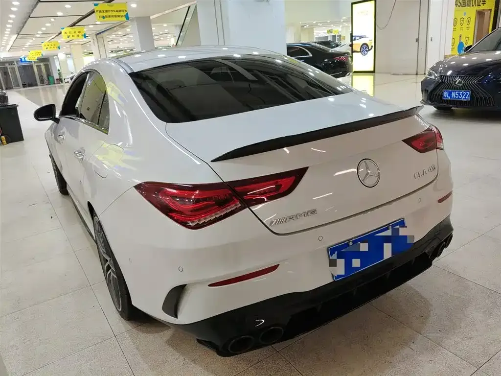 Mercedes-Benz CLA AMG — фото 6