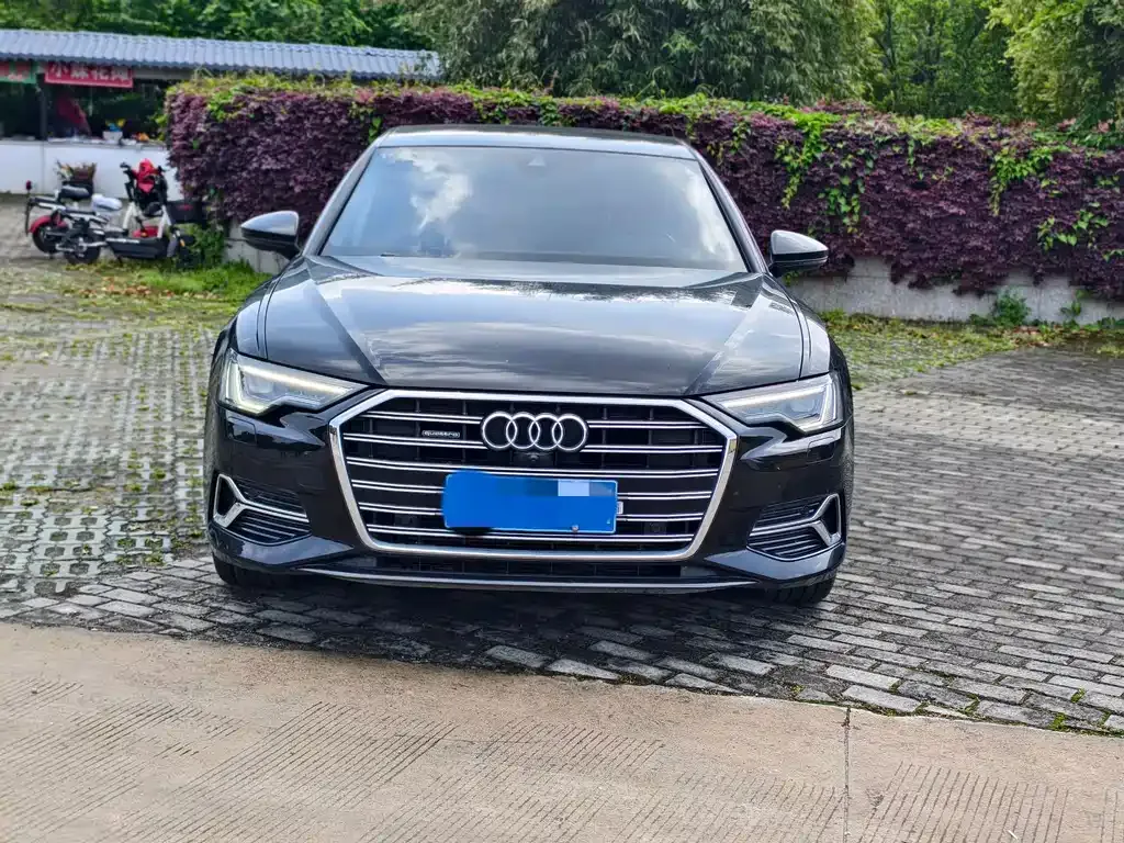 Audi A6L — фото 10