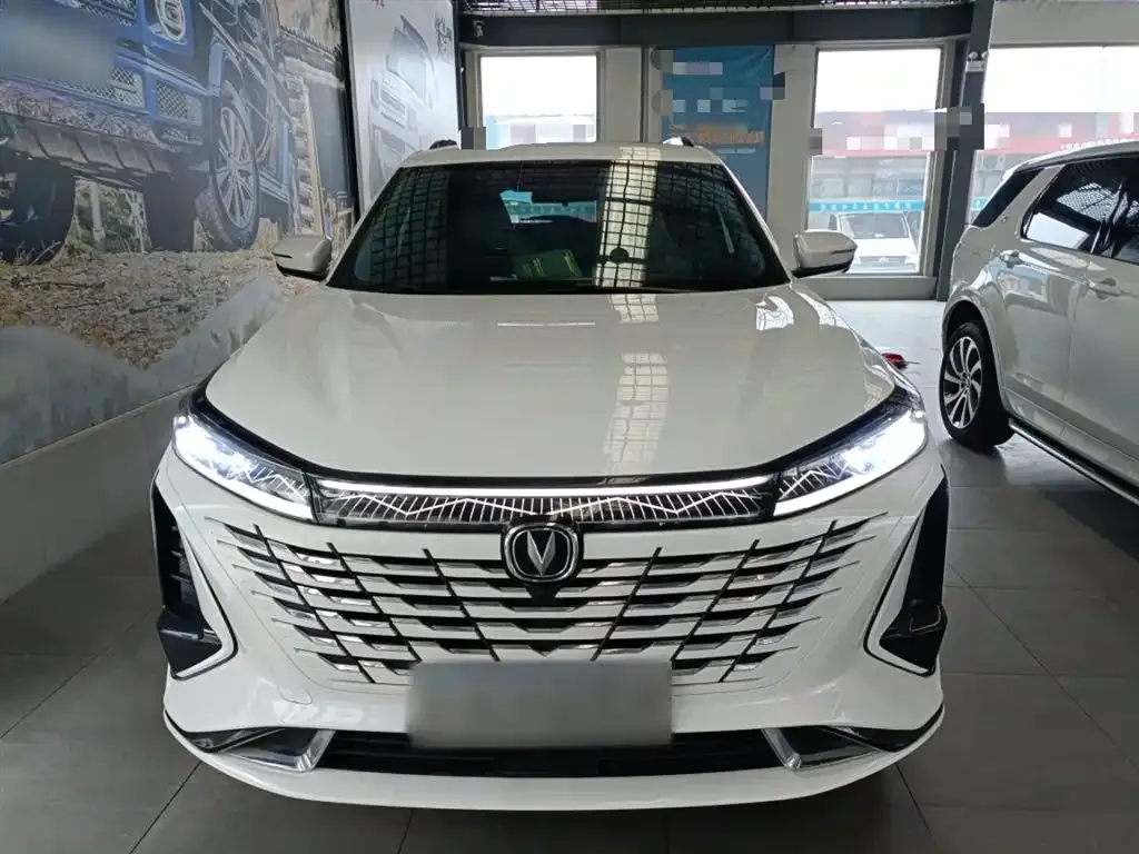 Changan CS75 PLUS — фото 6