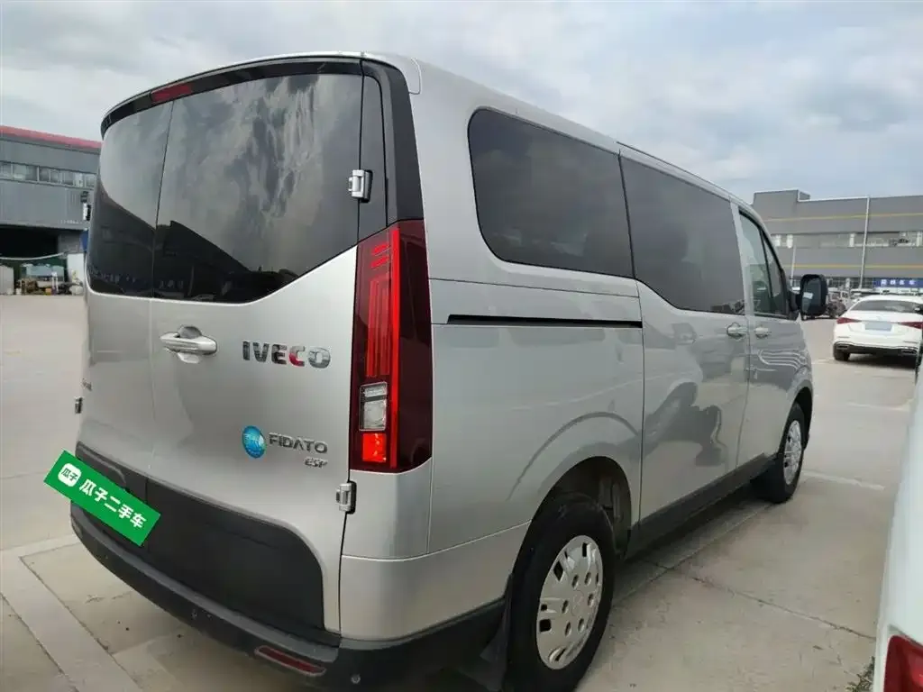 IVECO Juxing — фото 5
