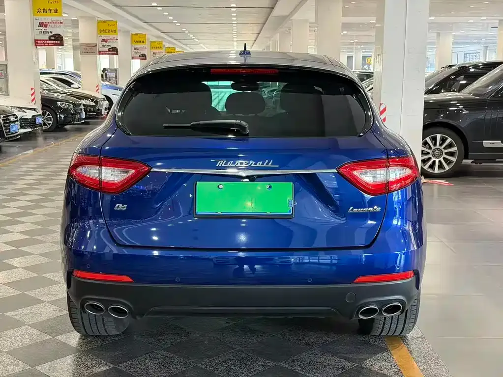 Maserati Levante — фото 8