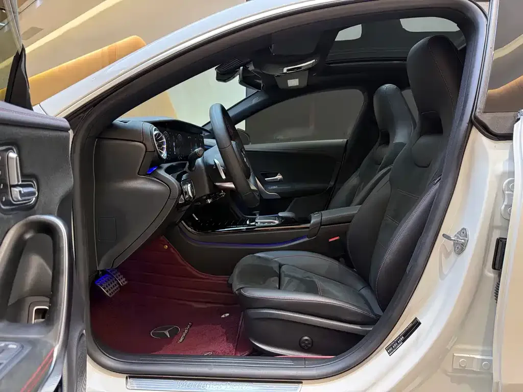 Mercedes-Benz CLA (Import) — фото 10