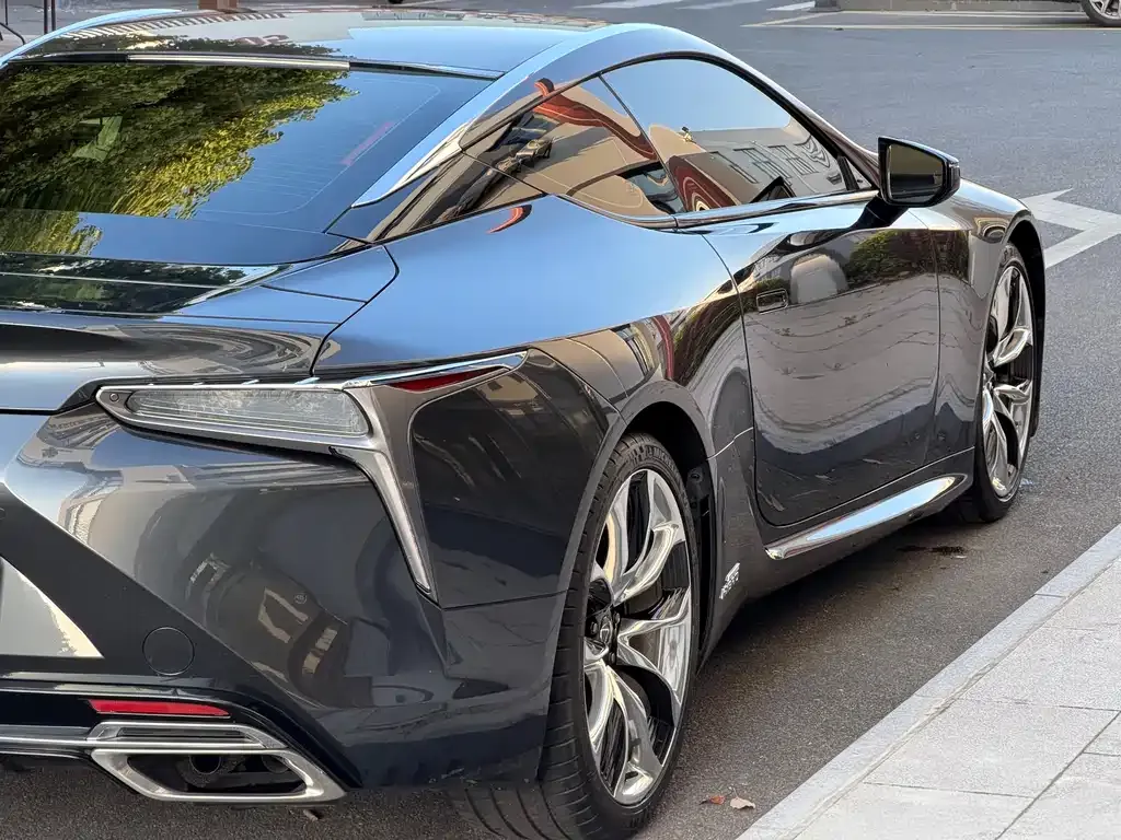 Lexus LC — фото 6