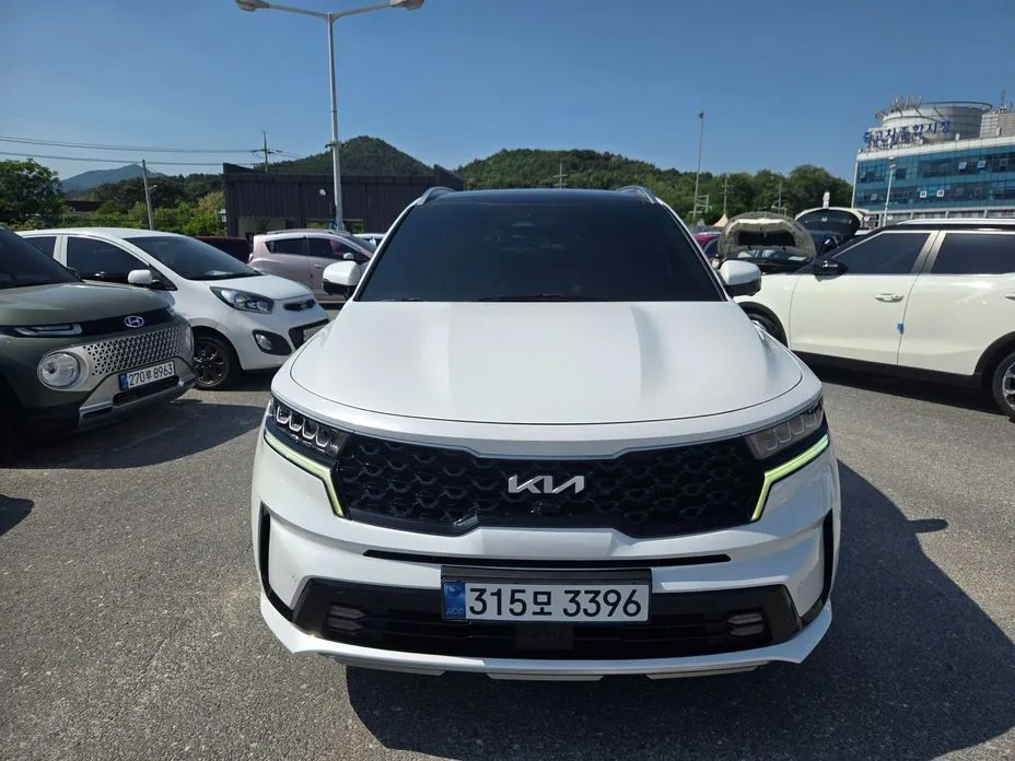 Kia Sorento — фото 10