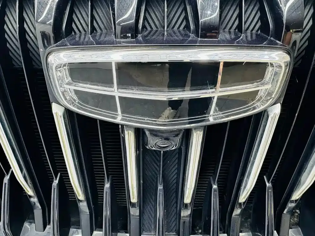 Geely Vision X6 — фото 6