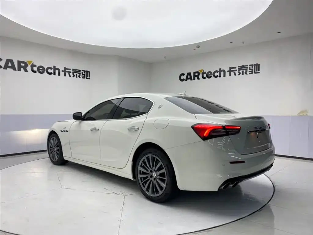 Maserati Ghibli — фото 4