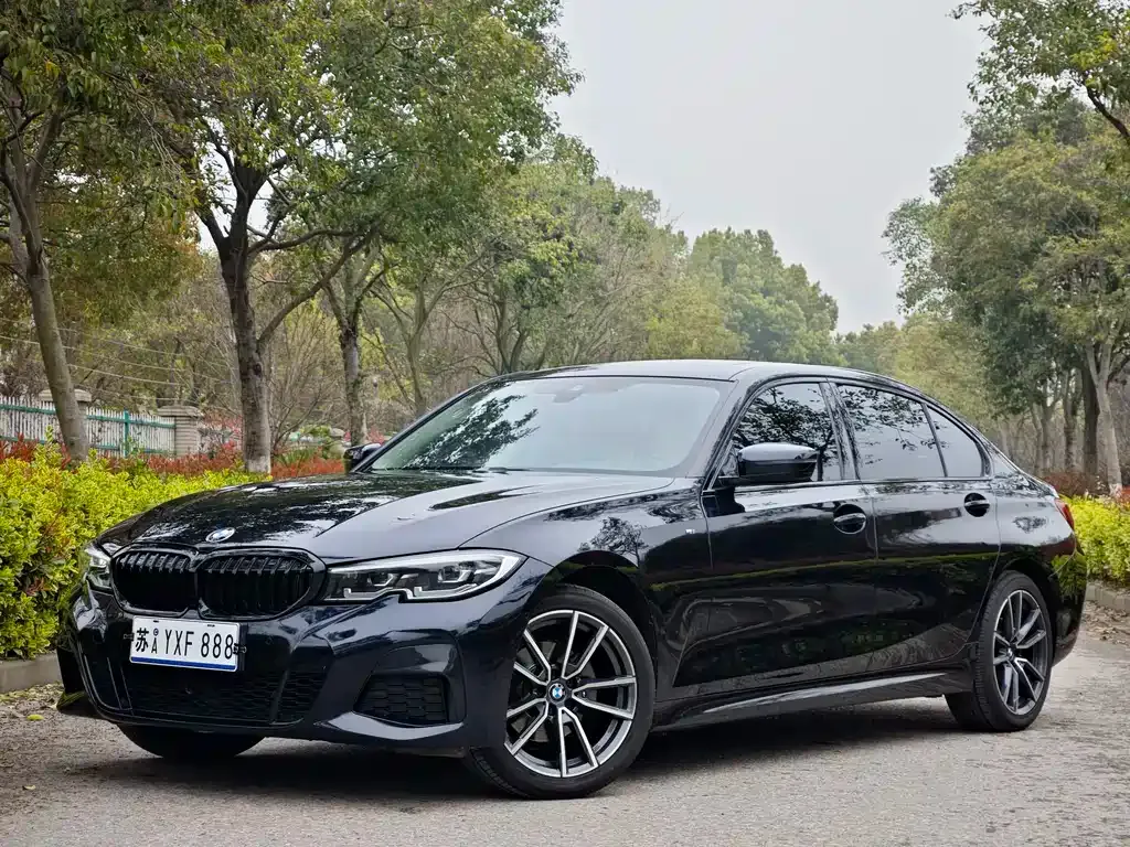 BMW 3 Series — фото 1