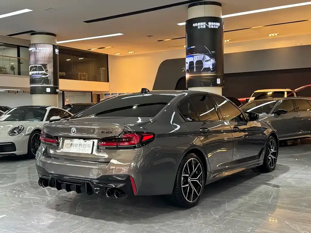 BMW 5 Series (Import) — фото 10