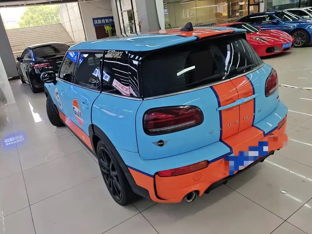 MINI Clubman JCW — фото 3
