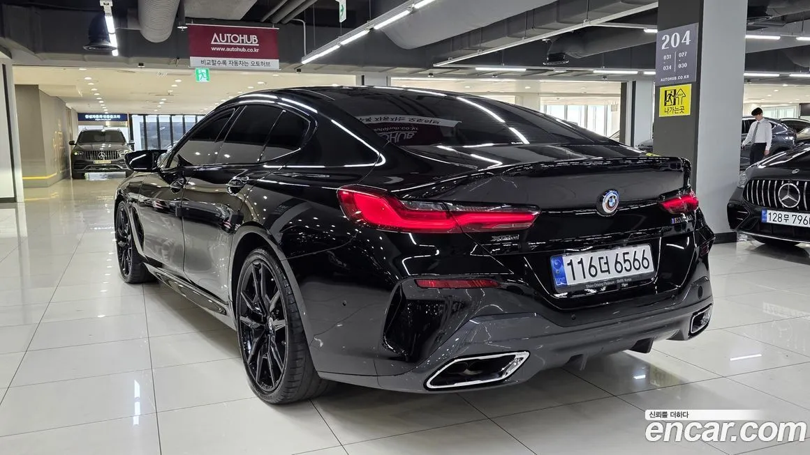 BMW 8-Series — фото 3