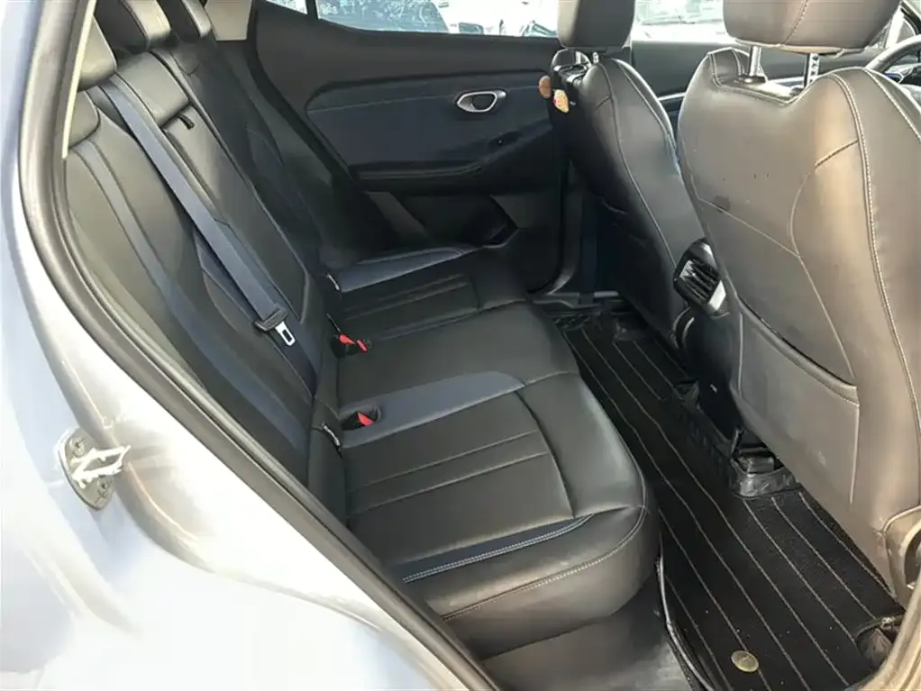 GAC Motor Trumpchi GS3 — фото 2