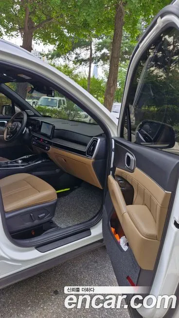 Kia Sorento — фото 5