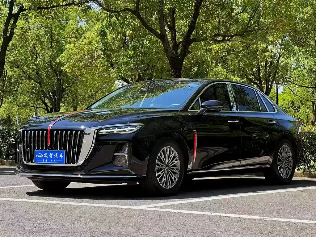 Hongqi H5 — фото 1