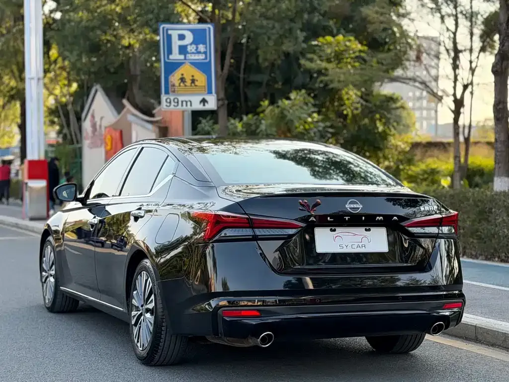 Nissan Teana — фото 5