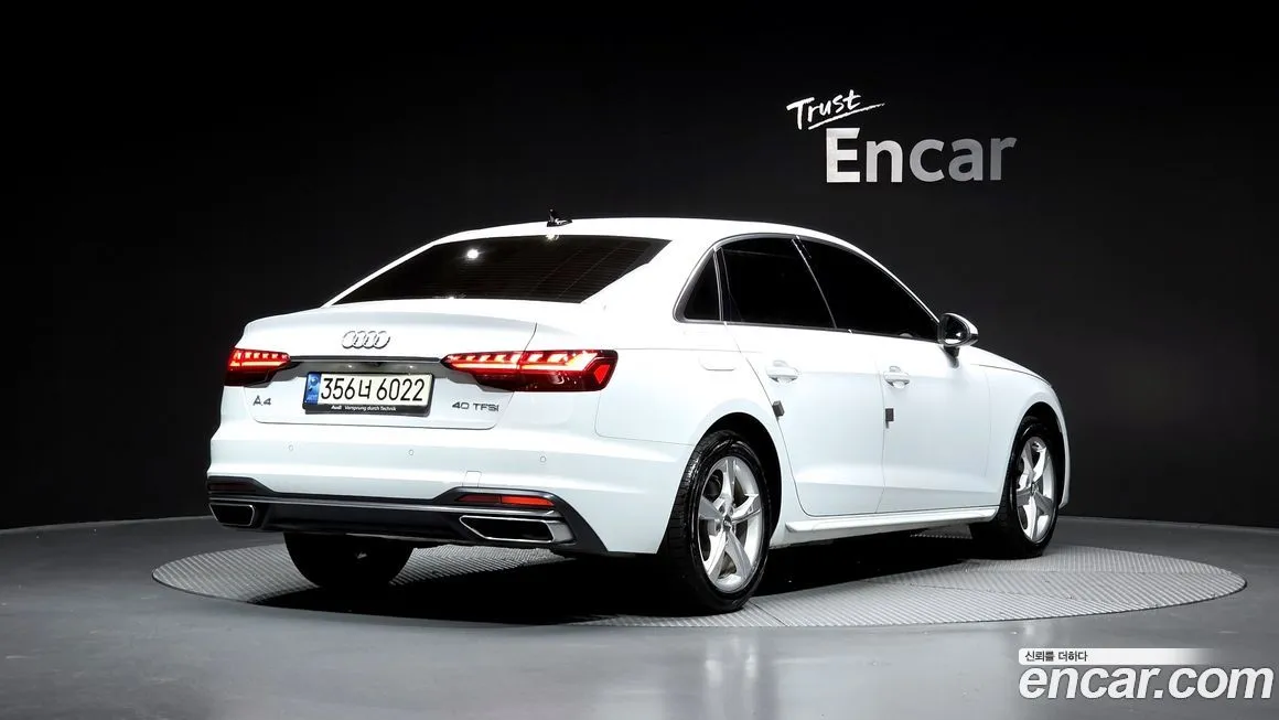 Audi A4 — фото 4