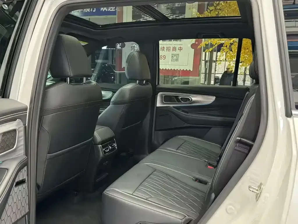 GAC Motor Trumpchi GS8 — фото 2