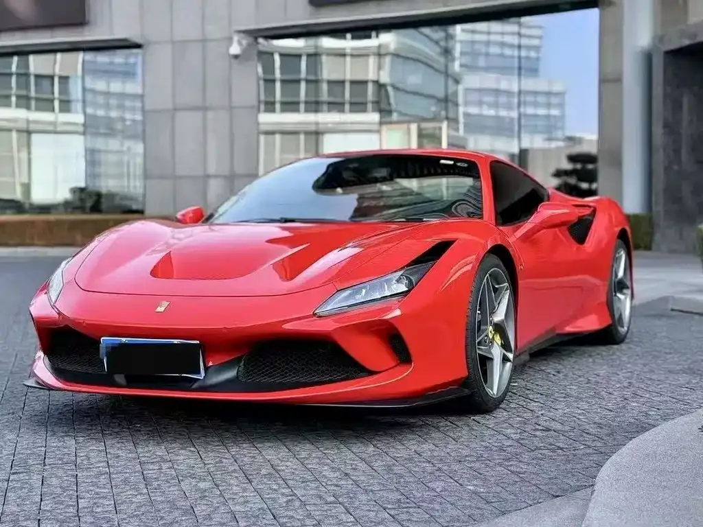 Ferrari F8 — фото 1